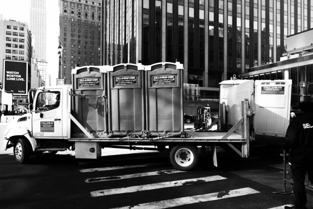 Best Portable bathroom rental  in Pampa, TX